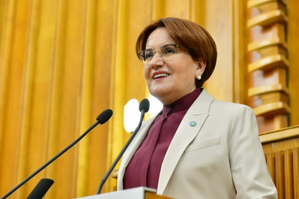 Akşener: ‘Omuz Omuza 100.000 Üye’ programında konuştu