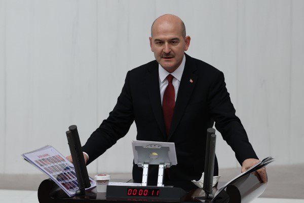 Bakan Soylu: “21 yıldır bu gemiyi karaya oturtmayan Erdoğan’a güvenin”