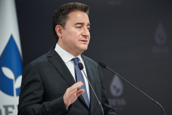 Babacandan Açıklama: “FETÖ’den ve 28 Şubatçılardan öğrendikleri metotları uyguluyorlar”